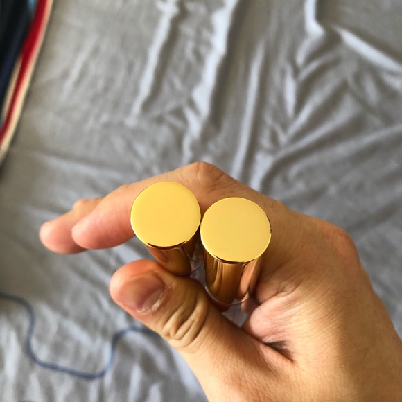 2 Estee lauder lipsticks.BRANDNEW! - Picture 3 of 4